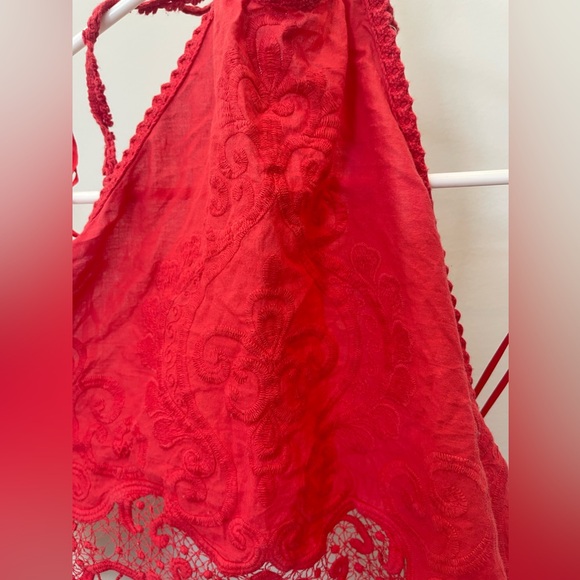 Kimchi Blue Red Halter tie crochet crop top, size small - Picture 4 of 7